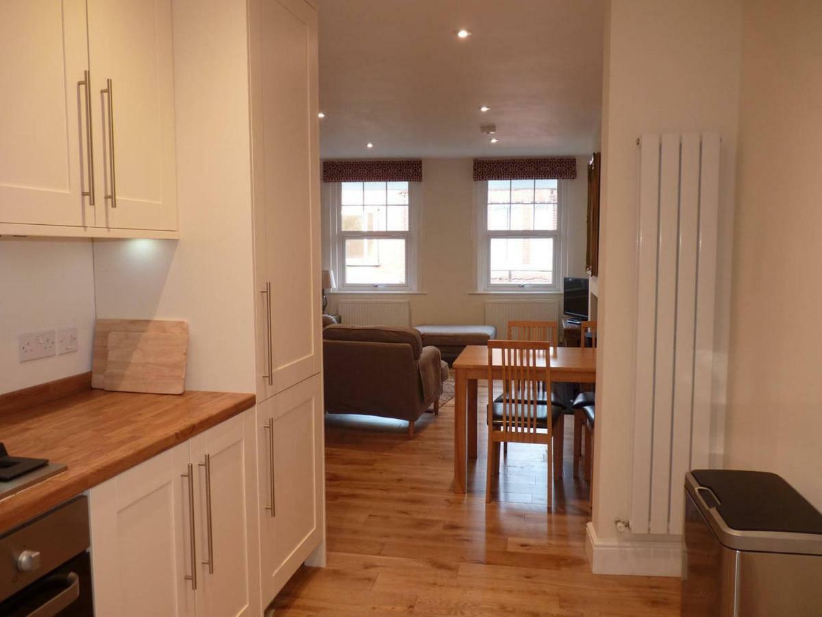 Brockenhurst Apartments Екстериор снимка